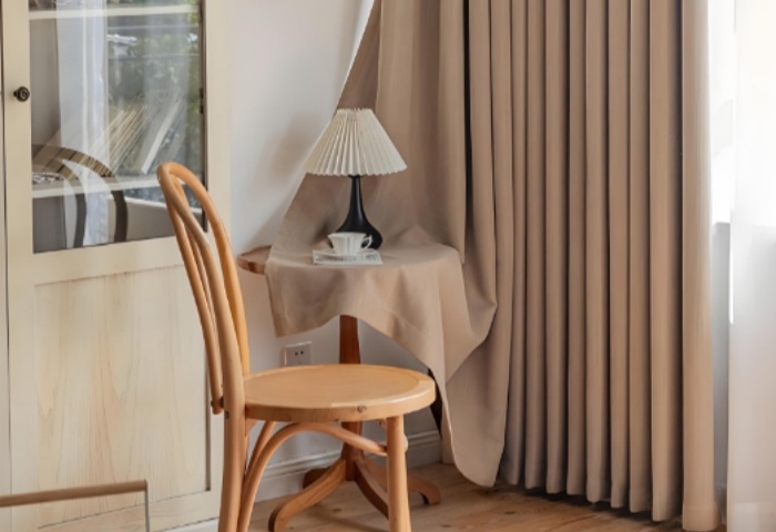 裝修窗簾選購(gòu)全攻略，青島東方家園裝飾為你揭秘?